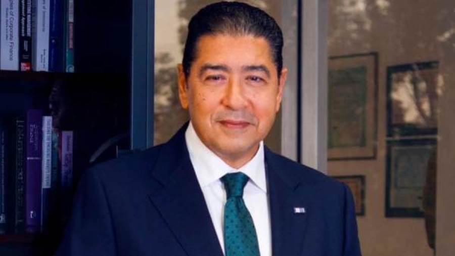 هشام عز العرب يحذر من تشويه الدور الوطني للقطاع المصرفي المصري